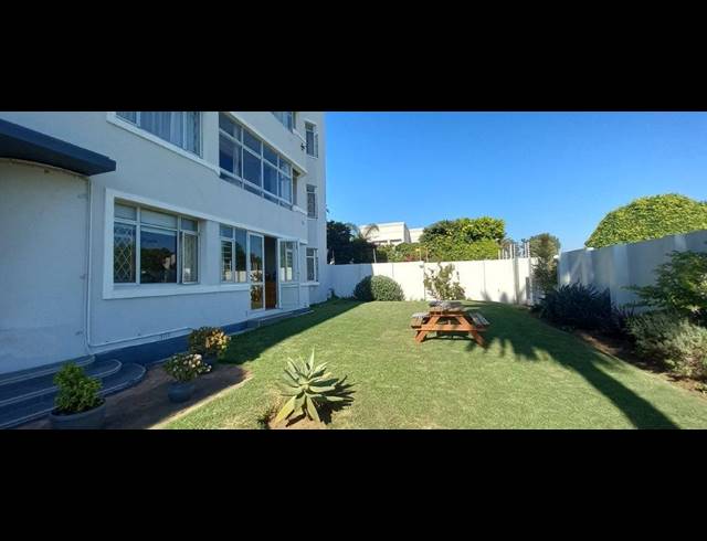 2 BEDROOM APARTMENT RENTED IN SUMMERSTRAND